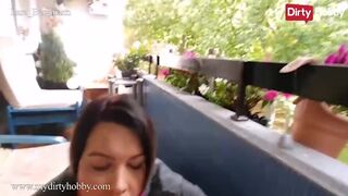 Lara Bergmann forró baletli cidázása megkúrva méretes faszal