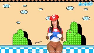 Sisi Rose gigantikus popsikás cosplayje super mario makerben bula squirt órással