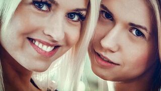 Korosodó szőkék forró lezbi ölelései Lena Love-val és Violette Pinkkel