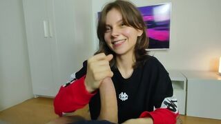Tinédzser amatőr céda őrült arcra élvezés válogatása - forró szájba spriccelés és játék a gecivel!