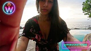 WifeBucket Vágyai - Finom MILF Lovagol a Naplementében Orbitális Mellekkel és Szenvedéllyel